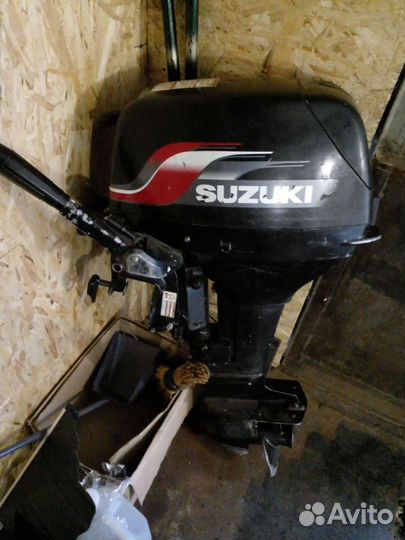 Лодочный мотор Сузуки 15 2х тактный