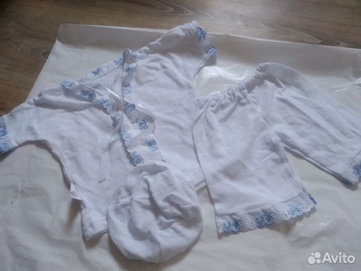 Продам новые крестильные наборы