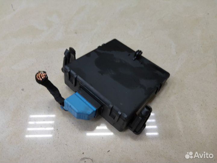 Блок иммобилайзера Volkswagen Passat B6 1.9 BKC