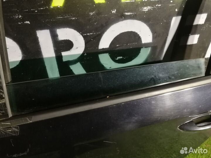 Стекло двери задней левой Volkswagen Passat B6