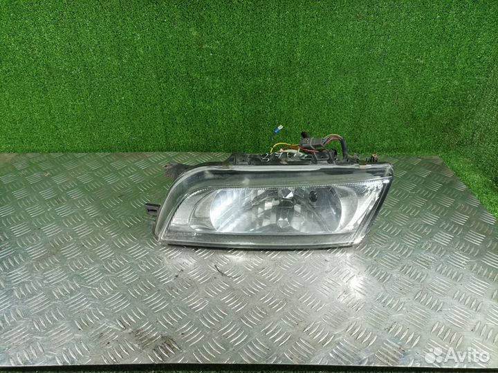 Фара Nissan Almera N15 (1995-2000)