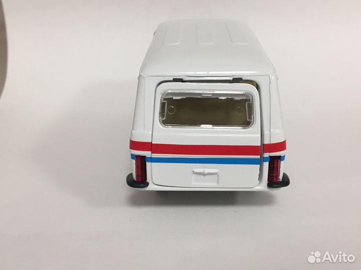 Раф 2203 Агат А18 1:43