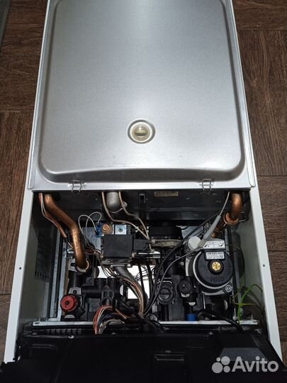 Газовый котёл Аристон BS-24 FF