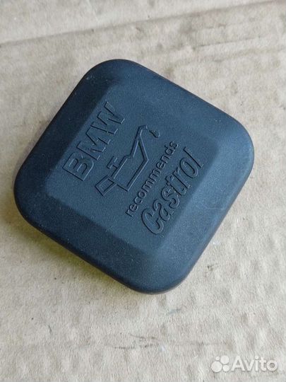 Крышка маслозаливной горловины bmw