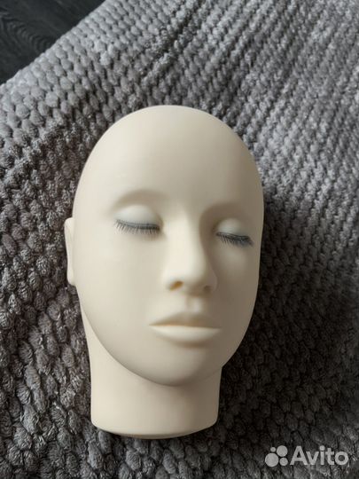 Тренировочный манекен для наращивания ресниц