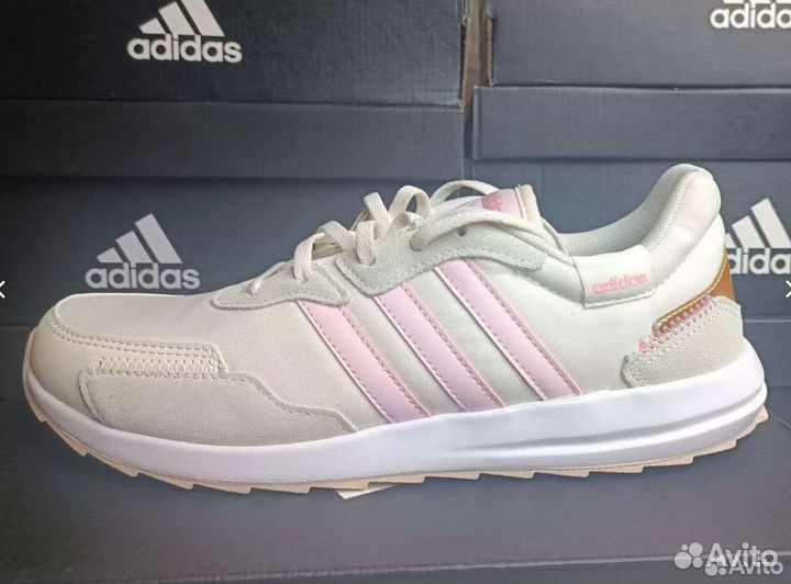 FY8418 Кроссовки женские Adidas retrorun р. 39