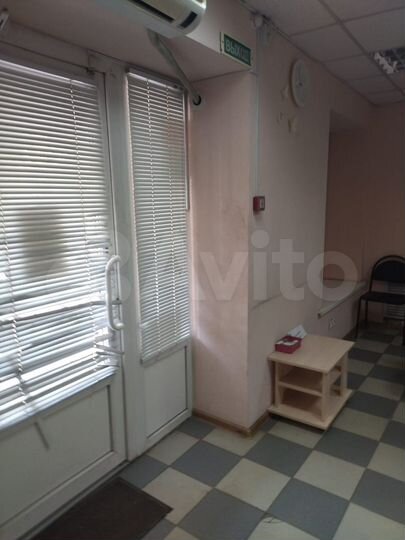 Торговая площадь, 52 м²