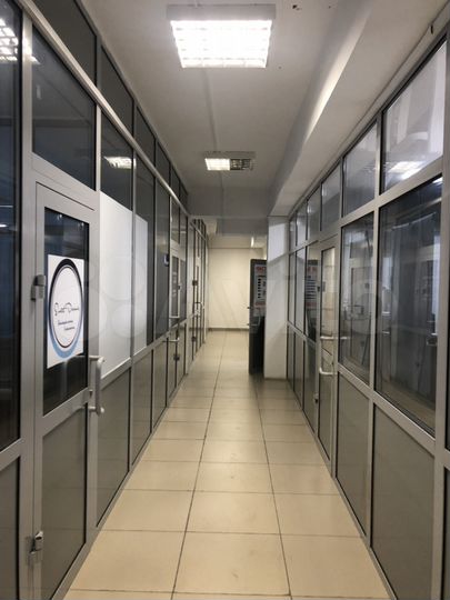 Офисное помещение,1 этаж 18.5 м²