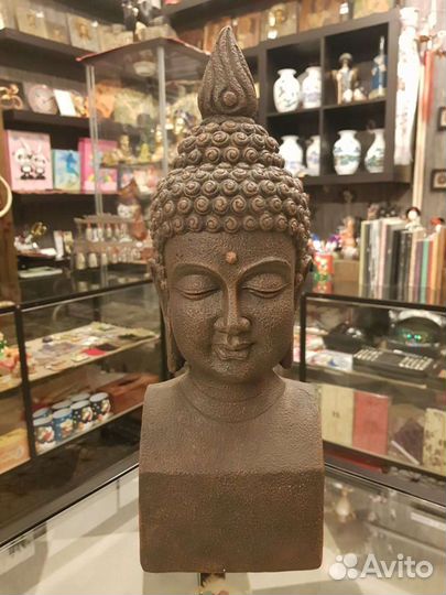 Статуэтка будды