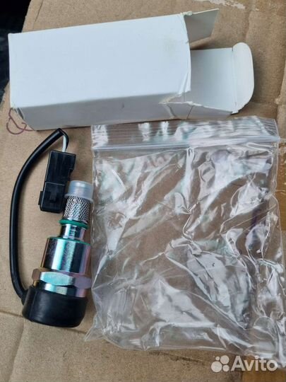 Электромагнитный клапан тнвд Пежо, Ситроен