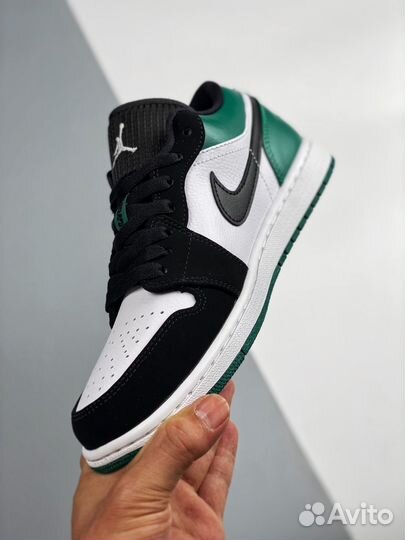 Кроссовки Nike Air Jordan 1 Low Mystic Green