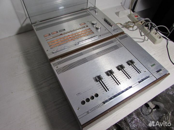 Telefunken Acusta V250+T250 Усилитель+Тюнер