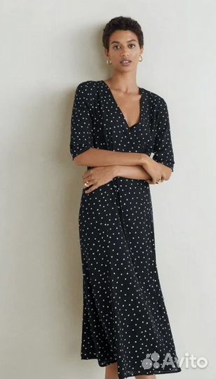 Платье в горошек Mango