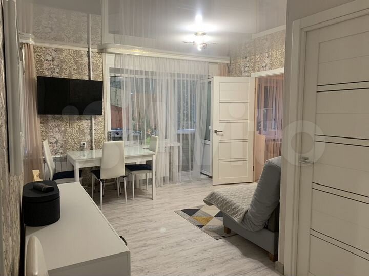 2-к. квартира, 45 м², 3/5 эт.