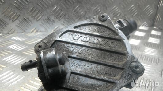 Насос вакуумный volvo V60 1 (94H02KX01)