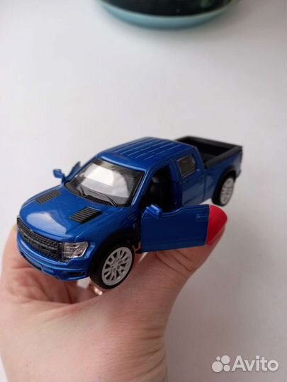 Металлическая машина Ford F-150 пикап