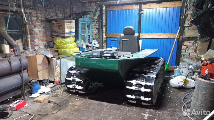 Гусеничный вездеход