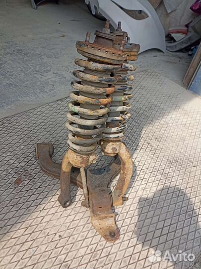 Амортизаторы передние SsangYong Kyron 05-14г