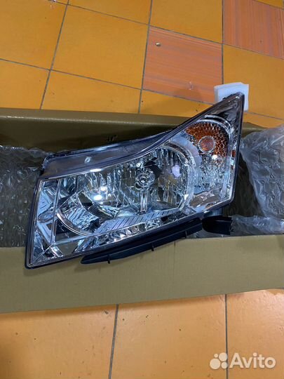 Фары Chevrolet Cruze хром