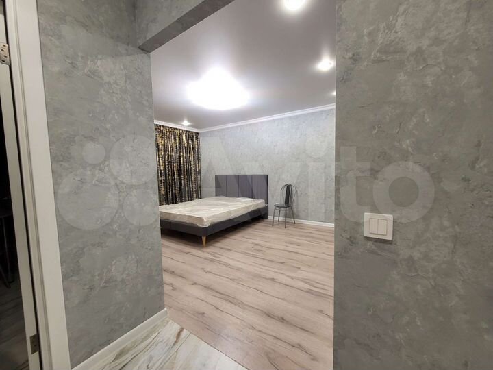 1-к. квартира, 42 м², 4/13 эт.