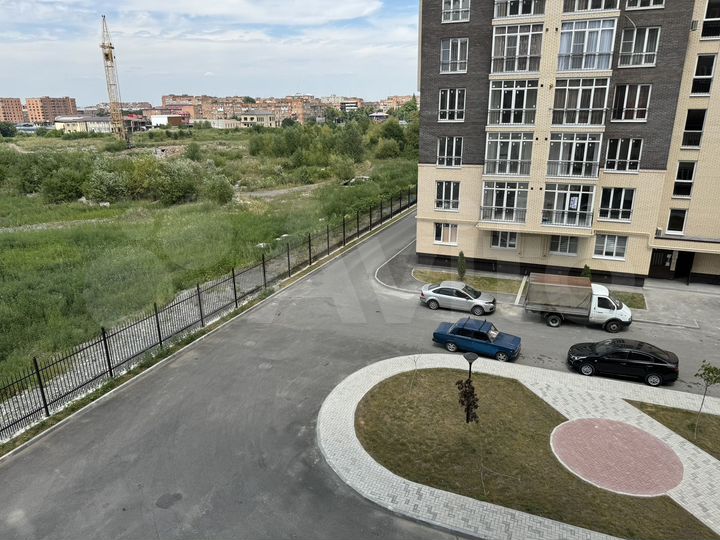 1-к. квартира, 37 м², 4/9 эт.