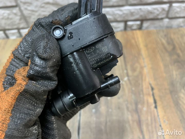 Kia Sportage Насос омывателя