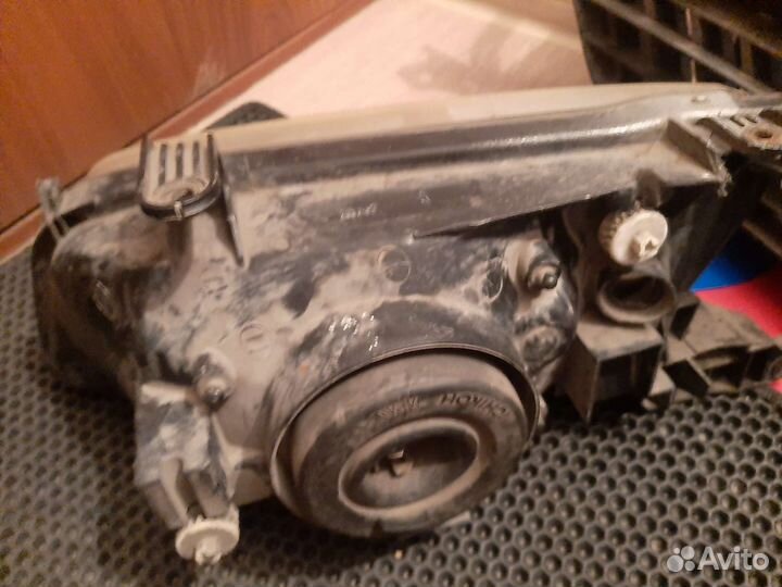 Фара на ниссан санни Б15