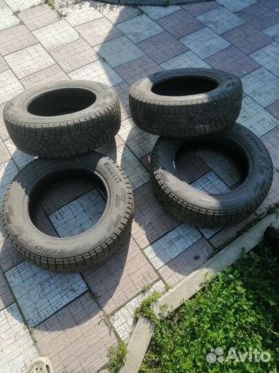 Pirelli Ice Zero FR 15/65