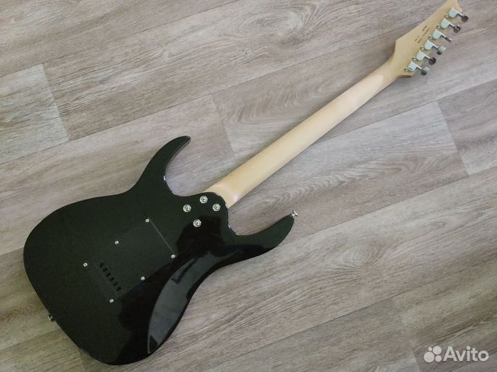 Электрогитара