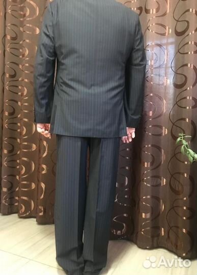 Мужской классический костюм 54 Van Laack