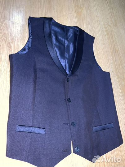 Жилетка для девочки школьная