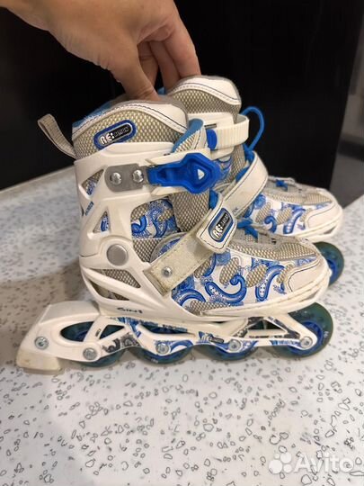 Роликовые коньки ролики