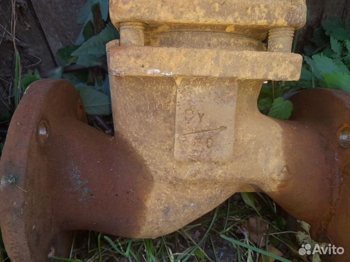 Продам краны винтельные