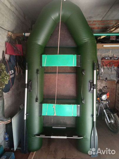 Надувная лодка