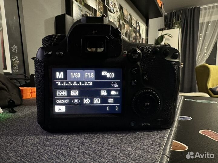 Зеркальный фотоаппарат canon EOS 6D