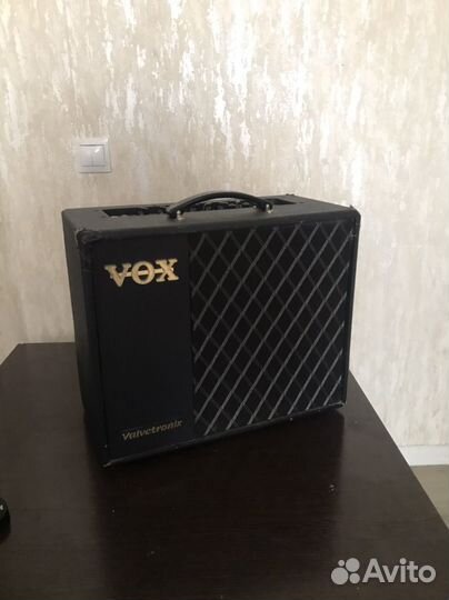 Гитарный усилитель VOX VT40X
