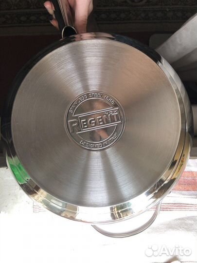 Сковорода из нержавеющей стали regent
