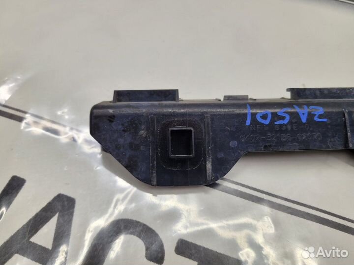 Клипса заднего бампера левая Toyota Voltz ZZE136