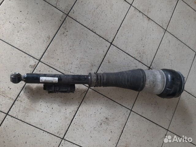 Стойка амортизатора (Пневмоподвеска) задняя левая