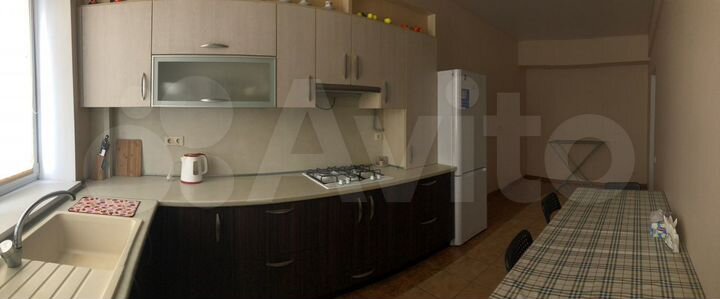 2-к. квартира, 74 м², 2/5 эт.