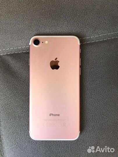iPhone 7, 32 ГБ