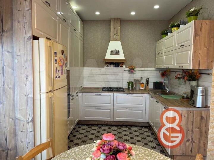 Коттедж 145 м² на участке 6,5 сот.