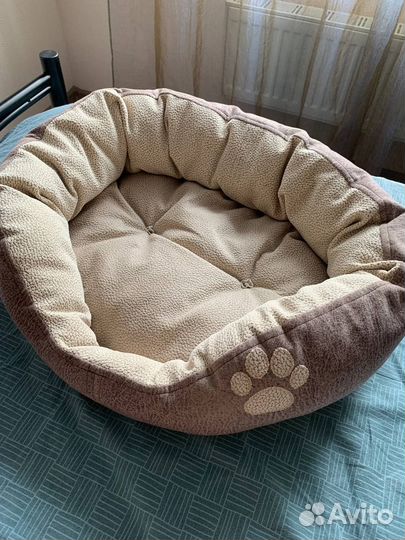 Лежанка для кошек бу