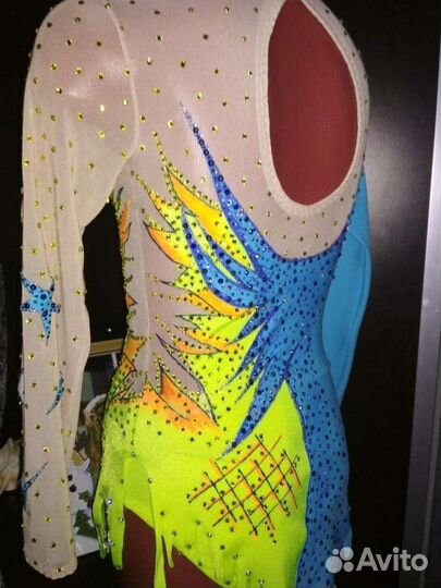 Купальник для художественной гимнастики