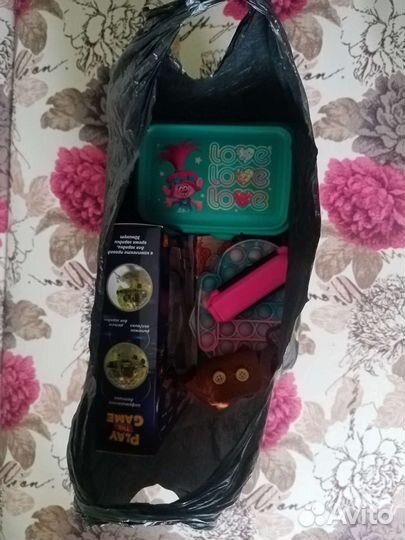 Пакет игрушек + микрофон в подарок