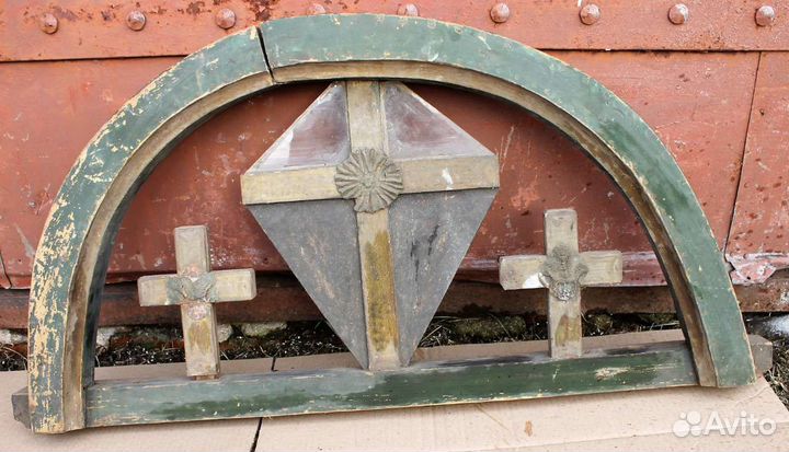 Старинное большее навершие от киота