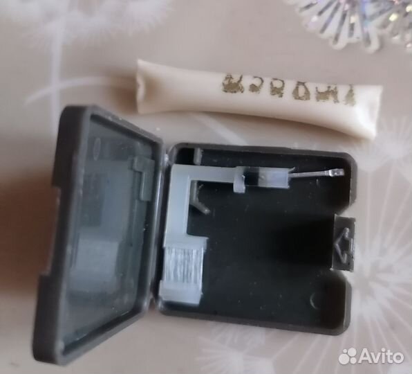 Иглодержатель