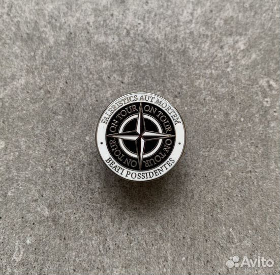 Значок Faleristics Aut Mortem -Stone Island
