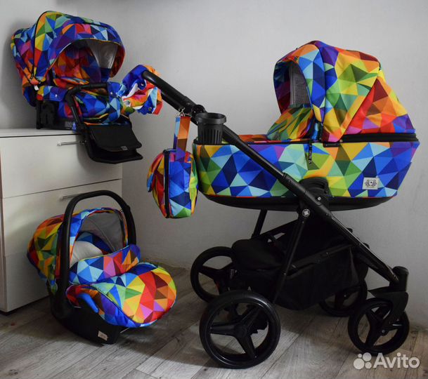 Коляска Adamex Reggio 3в1 (гелевые колеса)