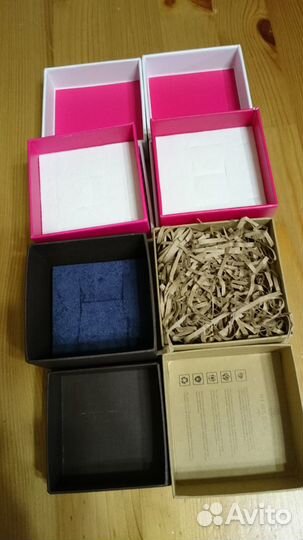 Коробочки из под ювелирных изделий